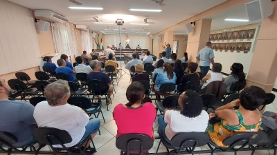 Com Casa cheia e presença do prefeito Augusto, vereadores aprovam vetos do Executivo em Rio Piracicaba