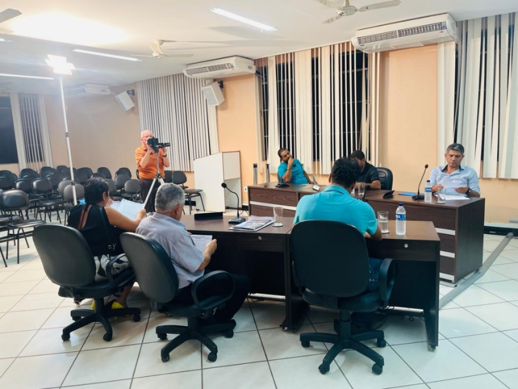 Vereadores de Rio Piracicaba aprovam dois projetos em reunião extraordinária
