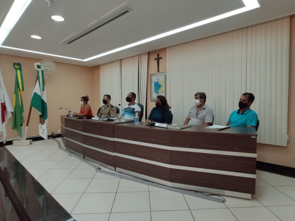Câmara de Rio Piracicaba inova e concede mais de 30 dias para a população sugerir mudanças na Lei Orgânica.
