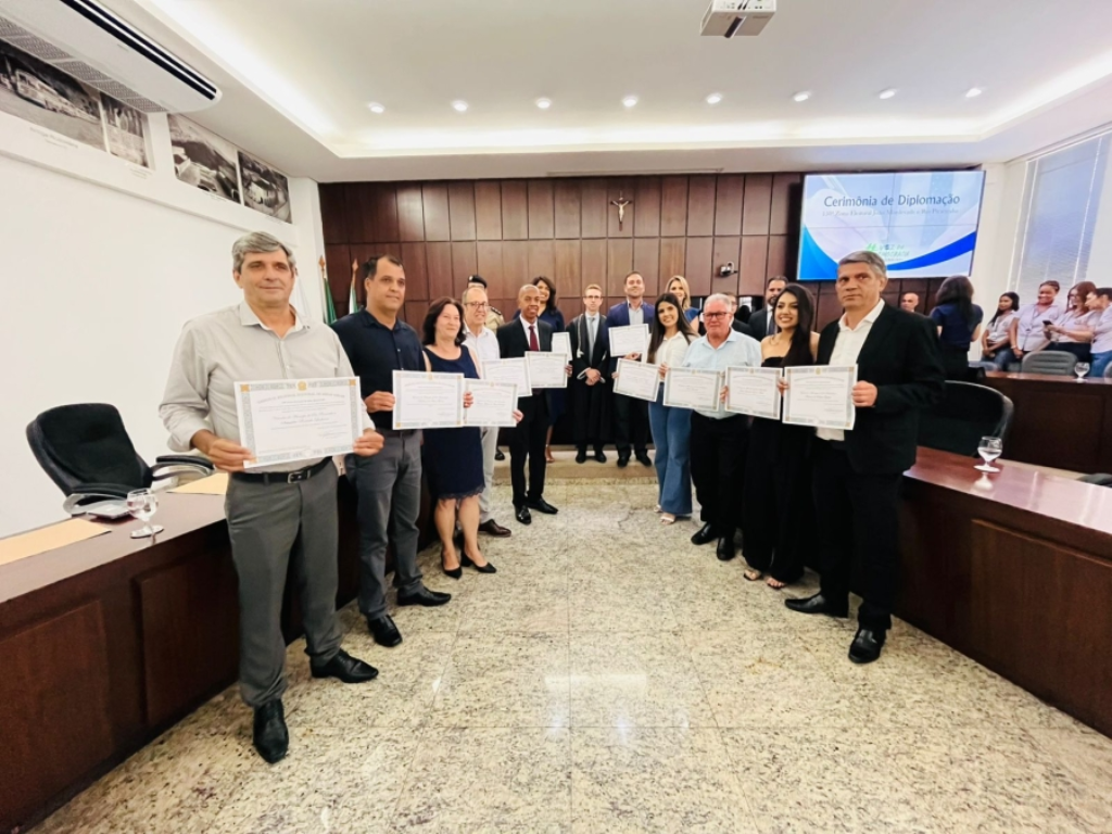 Diplomação conjunta marca novo ciclo político em Rio Piracicaba e João Monlevade